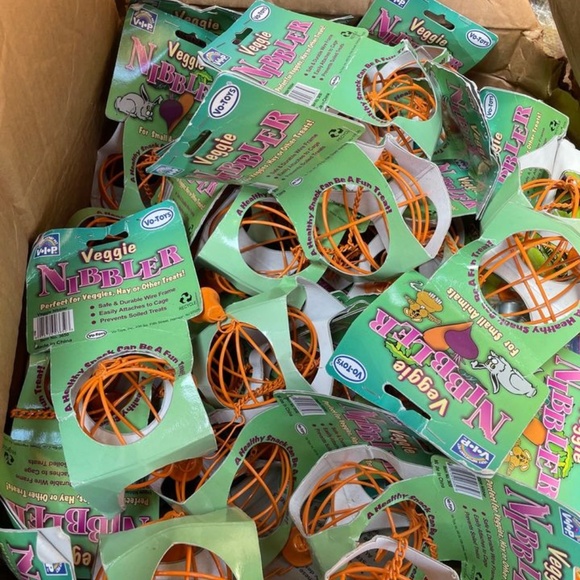 30 Orange Veggie Nibbler Basket Hay Treat small animal rabbit guinea pigs chinch - Picture 1 of 1